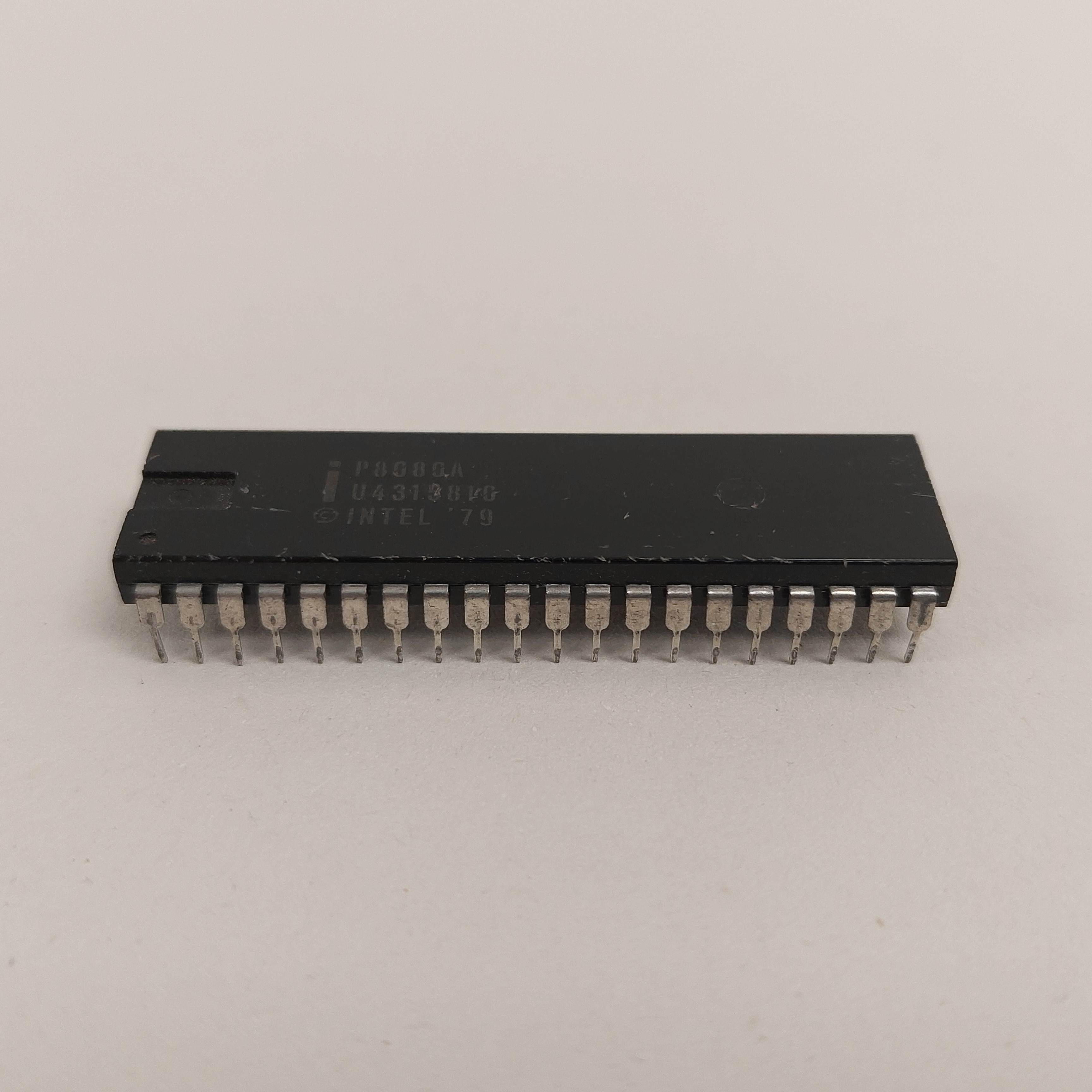 P8080A INTEL INTEGRATED CIRCUIT X1PC